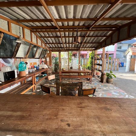 Plumeriahome Near Walking Street Chiang Mai Exterior photo