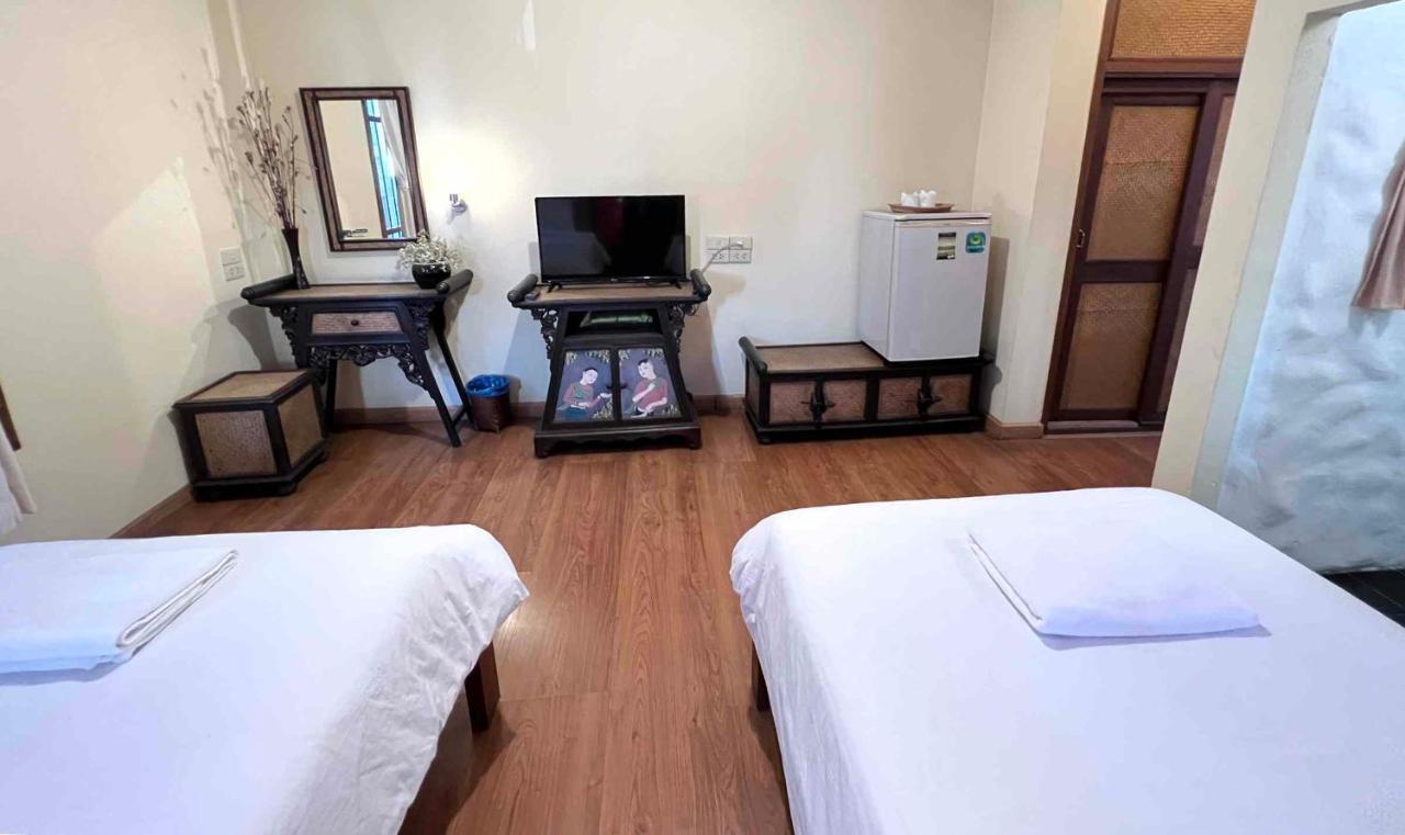 Plumeriahome Near Walking Street Chiang Mai Exterior photo